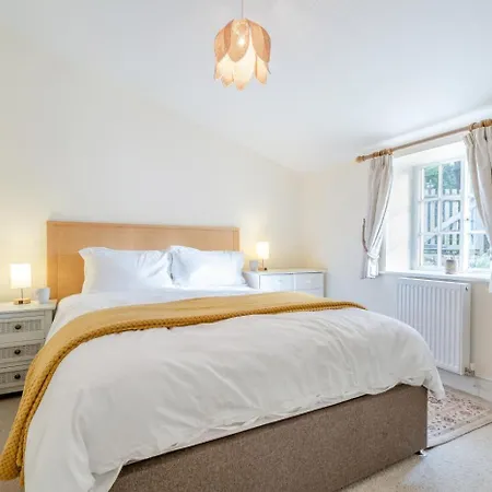 بيت للعطل 2 Bed In Oc-t35182 *