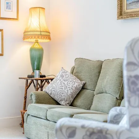 2 Bed In Oc-t35182