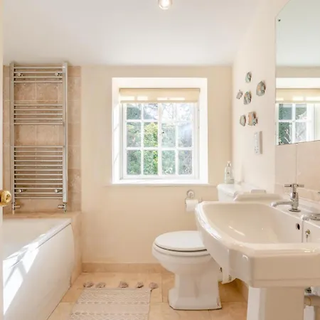 Semesterbostad 2 Bed In Oc-t35182 Spennithorne
